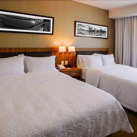 Hampton Inn Piedras Negras Esterno foto