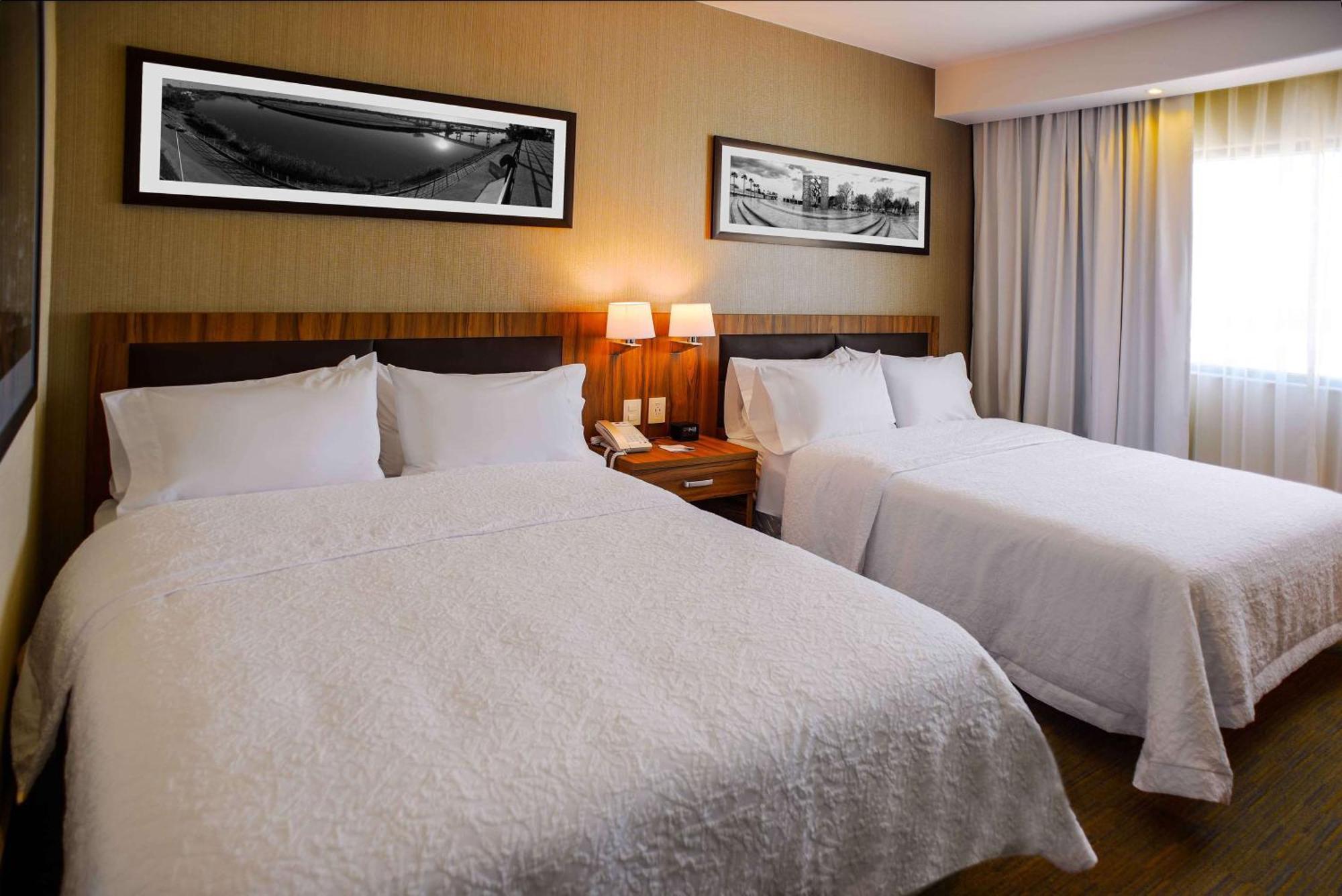 Hampton Inn Piedras Negras Esterno foto