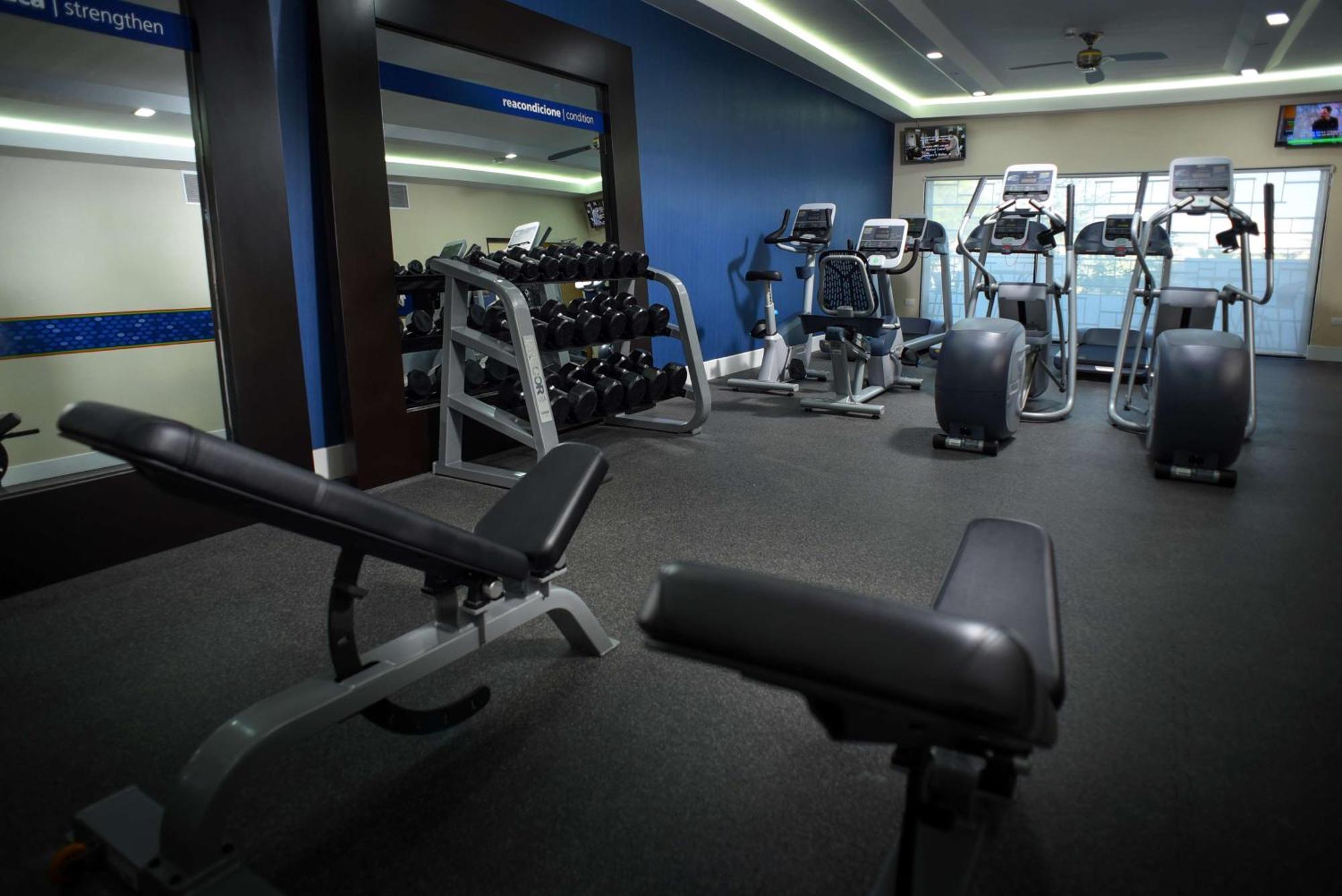 Hampton Inn Piedras Negras Esterno foto