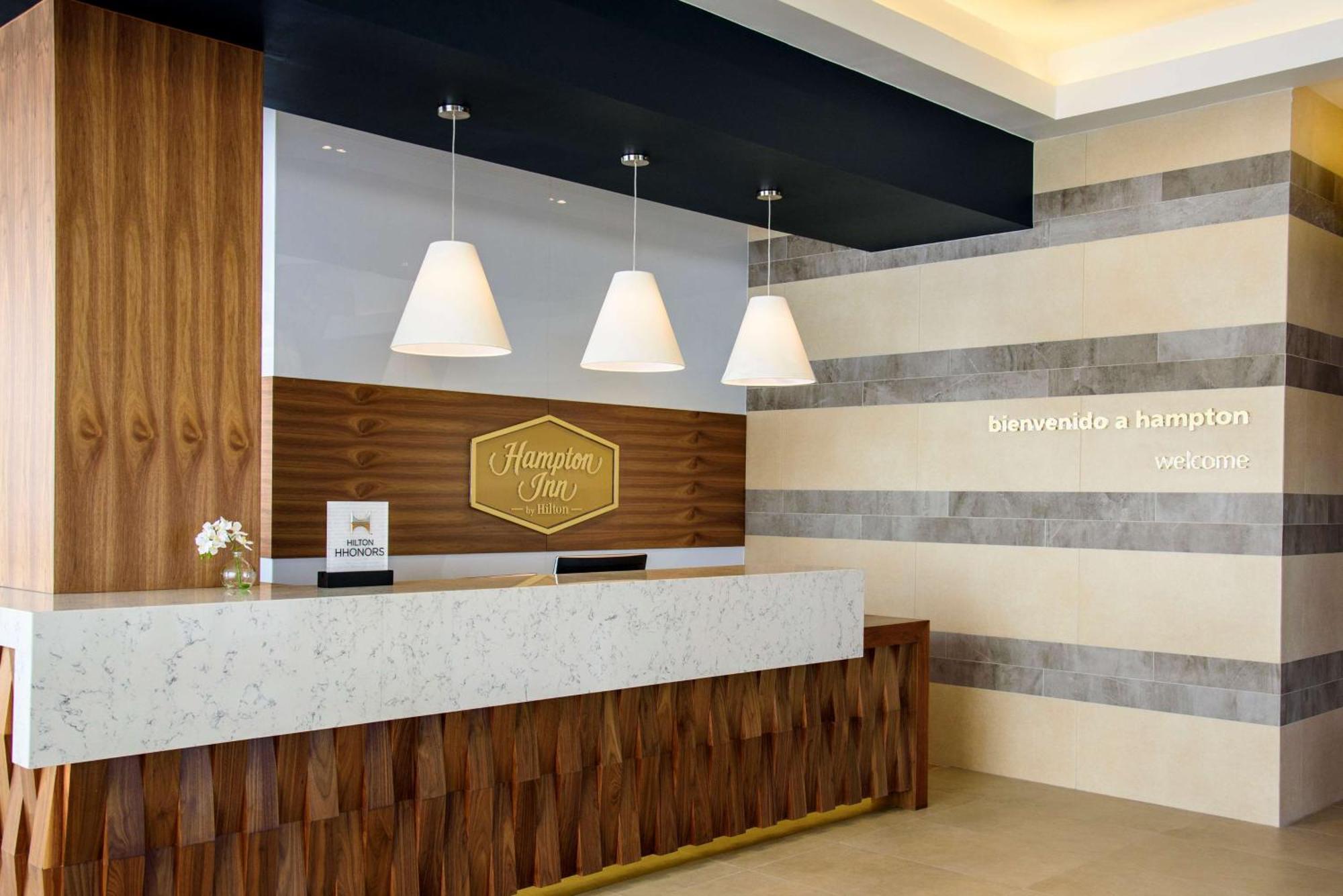 Hampton Inn Piedras Negras Esterno foto